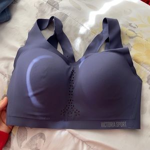 Victoria’s Secret sports bra